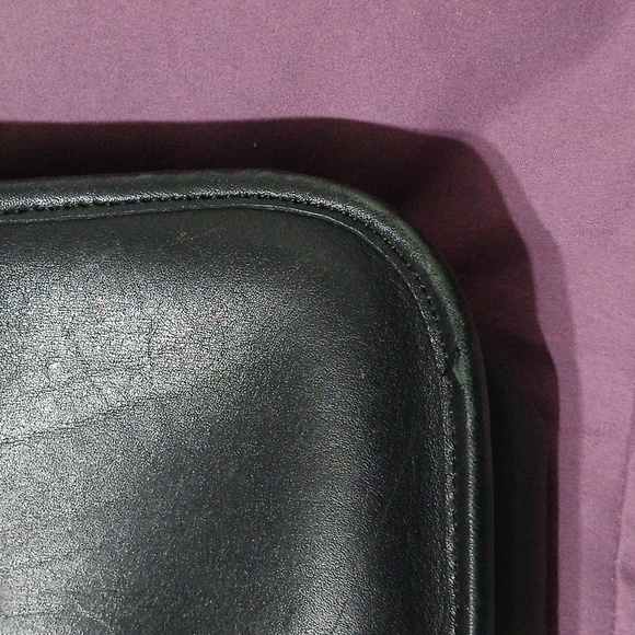 Coach - Picture 5 of 12